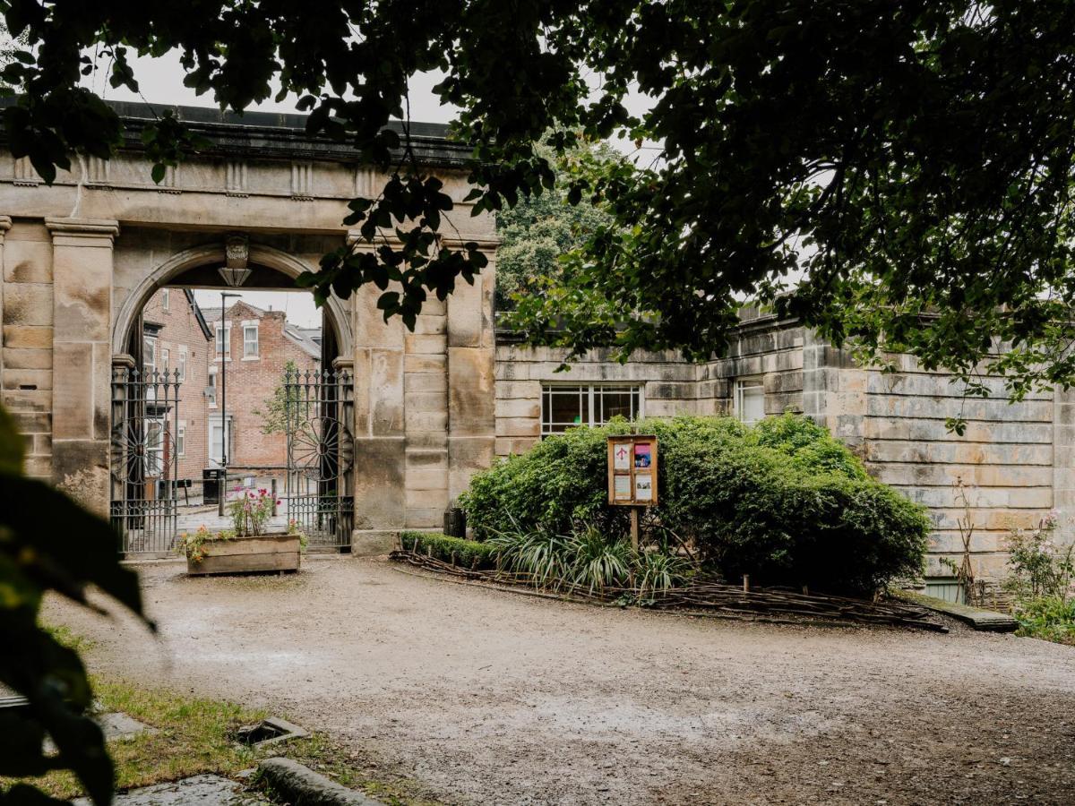 Vila Beautiful Grade II Listed Gatehouse In Great Location Sheffield Exteriér fotografie